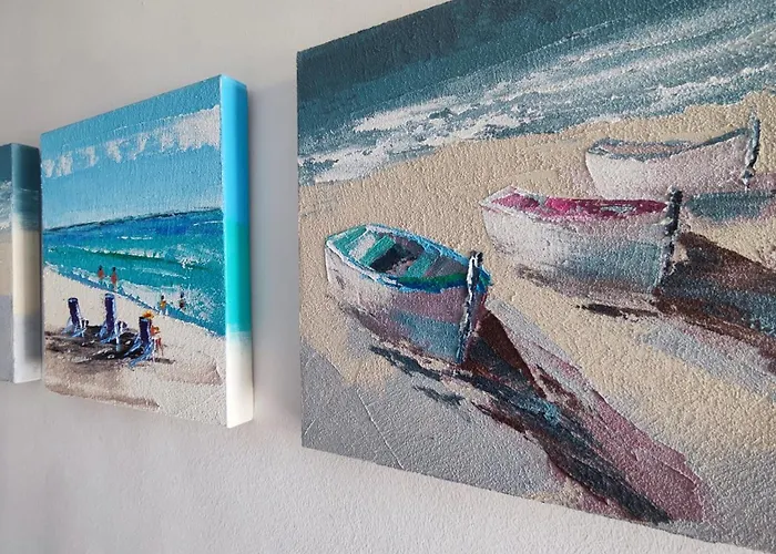 Hola Arnage Pool View